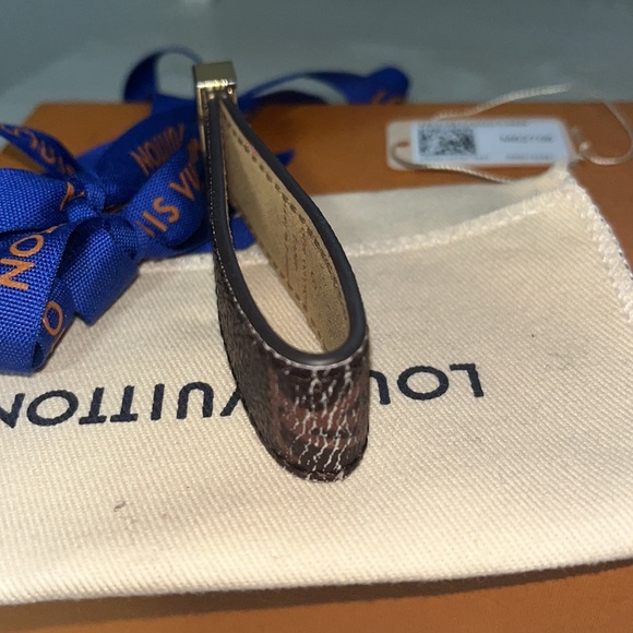 Louis Vuitton Brown Monogram Dragonne Key Holder Key Ring / key Chain - Picture 5 of 7